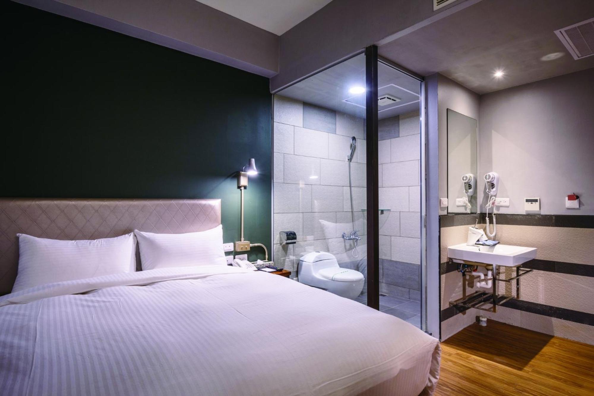 Tourism Inn Tainan Ruang foto